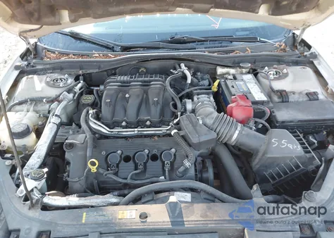 2010 Ford Fusion Se z USA, uszkodzony, nr VIN 3FAHP0HG5AR423809